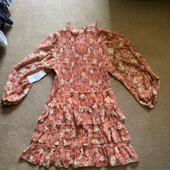 Dress - Picture 4 of 5